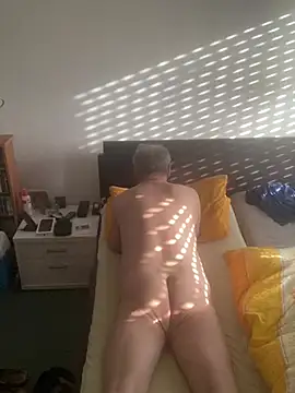 StripperOnStage online show from 6, 4, 2026