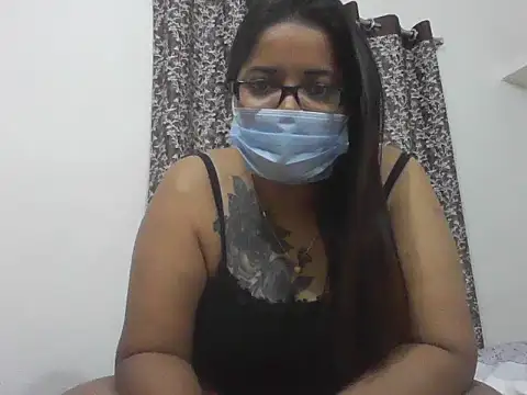 Snapshot of gyanvi1 chatting on 15, 7, 2026 gyanvi1 online show from 15, 7, 2026