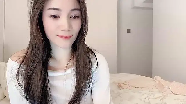 Snapshot of MIa59 chatting on 29, 11, 2025 MIa59 online show from 29, 11, 2025