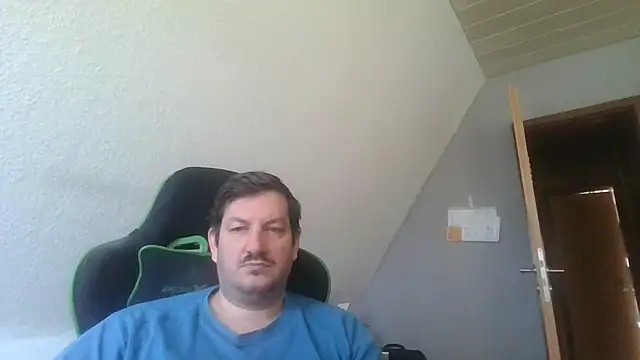 Snapshot of Golffahrer1982 chatting on 5, 10, 2025 Golffahrer1982 online show from 5, 10, 2025