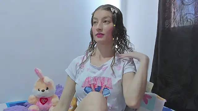 Snapshot of MiiaVolkova chatting on 9, 9, 2025 MiiaVolkova online show from 9, 9, 2025