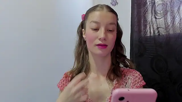 Snapshot of MiiaVolkova chatting on 12, 9, 2025 MiiaVolkova online show from 12, 9, 2025