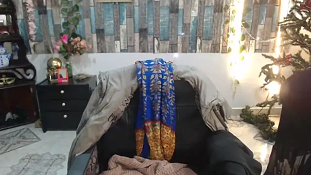 KarimaSarabe online show from 4, 12, 2025