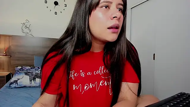 emily adams01 online show from 18, 3, 2026