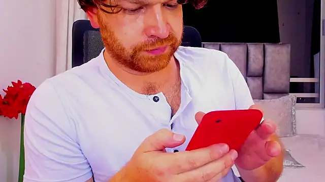 Snapshot of michacosio chatting on 8, 2, 2025 michacosio online show from 8, 2, 2025