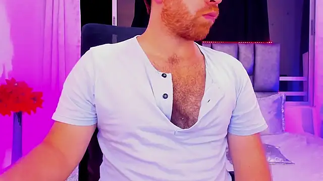 Snapshot of michacosio chatting on 8, 2, 2025 michacosio online show from 8, 2, 2025