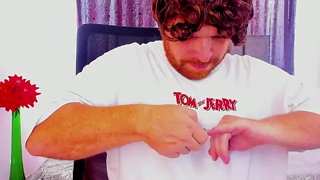 Snapshot of michacosio chatting on 12, 2, 2025 michacosio online show from 12, 2, 2025