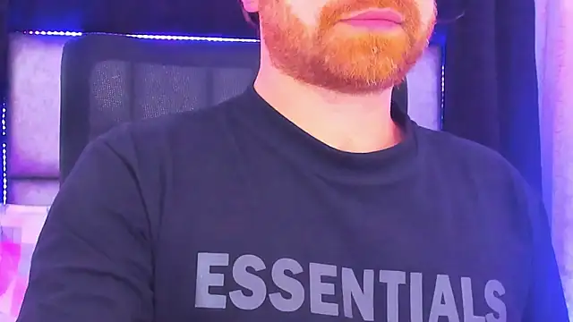 Snapshot of michacosio chatting on 2, 3, 2025 michacosio online show from 2, 3, 2025