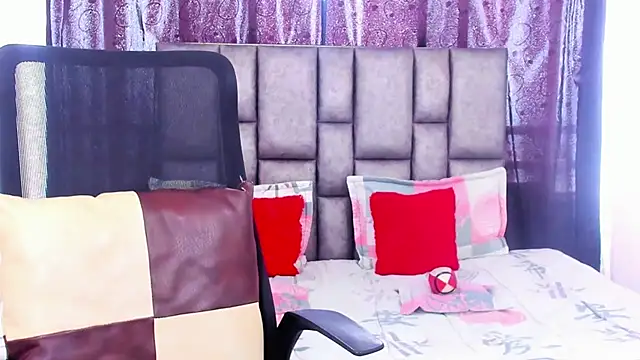 Snapshot of michacosio chatting on 3, 3, 2025 michacosio online show from 3, 3, 2025