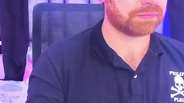 Snapshot of michacosio chatting on 4, 3, 2025 michacosio online show from 4, 3, 2025