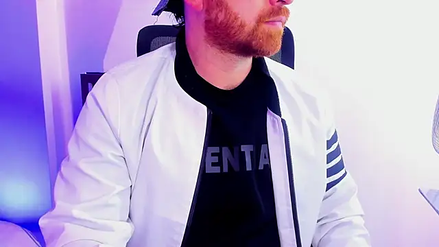 Snapshot of michacosio chatting on 6, 3, 2025 michacosio online show from 6, 3, 2025