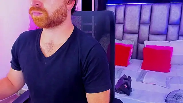 Snapshot of michacosio chatting on 9, 3, 2025 michacosio online show from 9, 3, 2025