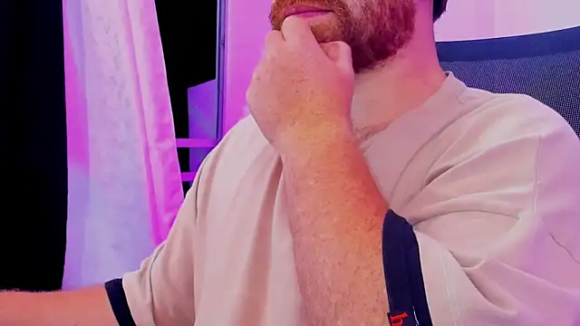 Snapshot of michacosio chatting on 16, 3, 2025 michacosio online show from 16, 3, 2025