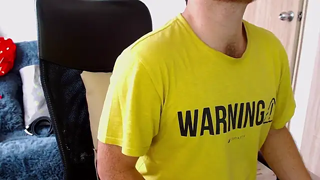 Snapshot of michacosio chatting on 15, 9, 2025 michacosio online show from 15, 9, 2025