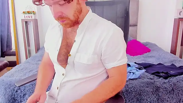 Snapshot of michacosio chatting on 2, 10, 2025 michacosio online show from 2, 10, 2025