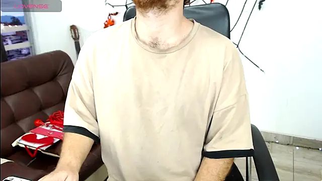 Snapshot of michacosio chatting on 12, 10, 2025 michacosio online show from 12, 10, 2025