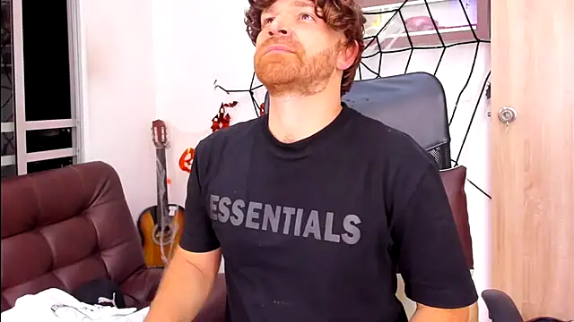 Snapshot of michacosio chatting on 16, 10, 2025 michacosio online show from 16, 10, 2025