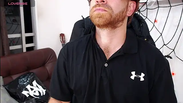 Snapshot of michacosio chatting on 21, 10, 2025 michacosio online show from 21, 10, 2025