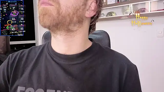 Snapshot of michacosio chatting on 9, 11, 2025 michacosio online show from 9, 11, 2025