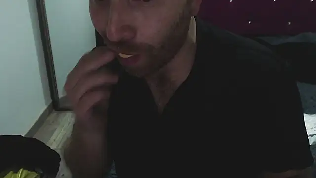 Snapshot of michacosio chatting on 15, 11, 2025 michacosio online show from 15, 11, 2025