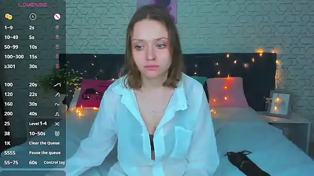 Linda Bryant online show from 1, 2, 2025