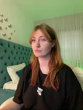 Snapshot of _Chlo__e chatting on 6, 3, 2025 Chlo e online show from 6, 3, 2025