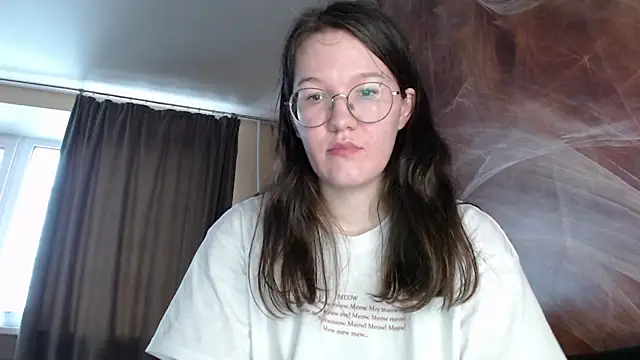 Snapshot of MiriamOr chatting on 17, 1, 2025 MiriamOr online show from 17, 1, 2025