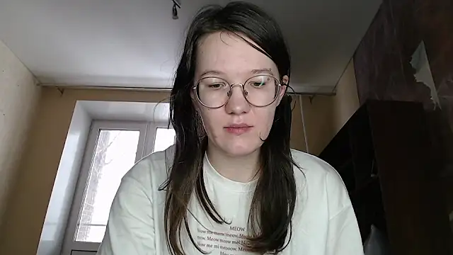 Snapshot of MiriamOr chatting on 12, 2, 2025 MiriamOr online show from 12, 2, 2025