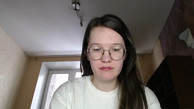 Snapshot of MiriamOr chatting on 24, 2, 2025 MiriamOr online show from 24, 2, 2025