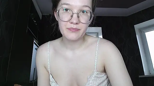 Snapshot of MiriamOr chatting on 16, 3, 2025 MiriamOr online show from 16, 3, 2025