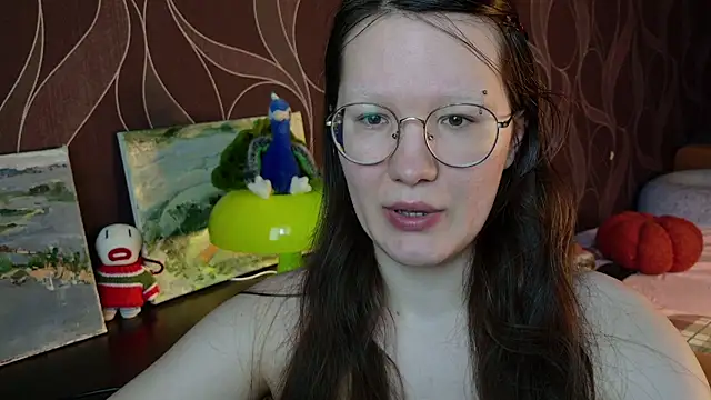 Snapshot of MiriamOr chatting on 7, 7, 2026 MiriamOr online show from 7, 7, 2026