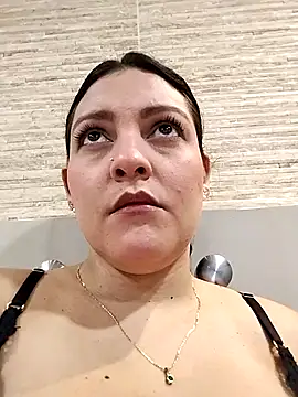 Mia Hampton online show from 27, 9, 2025