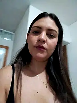 Mia Hampton online show from 19, 2, 2026