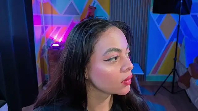 Cuttiealice online show from 17, 10, 2025