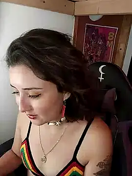 Lilith DeVil  online show from 20, 2, 2025