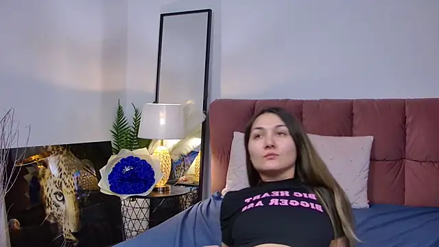 Snapshot of NicolLopeze chatting on 7, 3, 2025 NicolLopeze online show from 7, 3, 2025