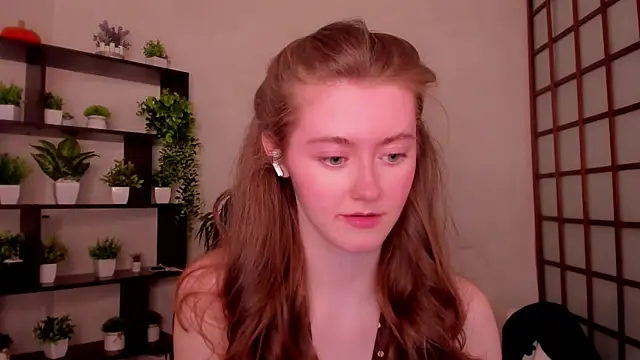 Snapshot of KateCuddle chatting on 30, 4, 2026 KateCuddle online show from 30, 4, 2026