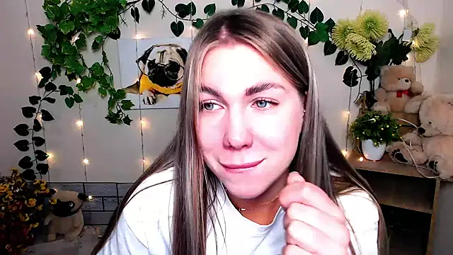 Snapshot of Sport_Tall_Doll chatting on 12, 11, 2025 Sport Tall Doll online show from 12, 11, 2025