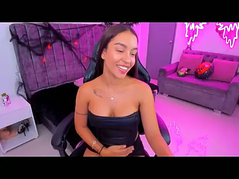 xiomara  cortes online show from 27, 10, 2025