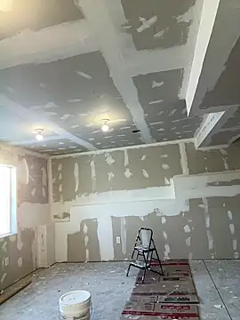 8inchHOLEpunch online show from 13, 12, 2024