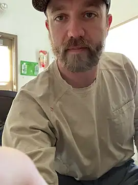 8inchHOLEpunch online show from 2, 1, 2025