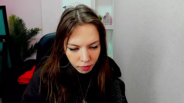 Snapshot of Persephoni chatting on 24, 1, 2025 Persephoni online show from 24, 1, 2025