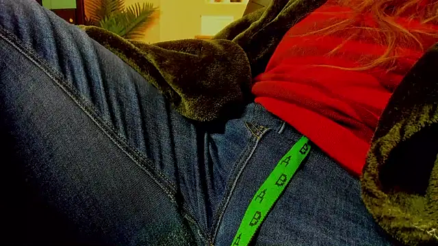 Snapshot of Persephoni chatting on 9, 3, 2025 Persephoni online show from 9, 3, 2025