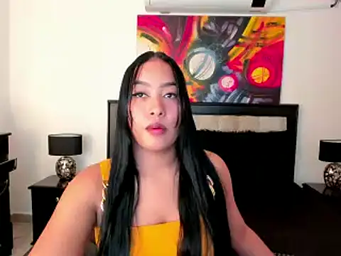 Snapshot of brunetenikole02 chatting on 13, 1, 2025 brunetenikole02 online show from 13, 1, 2025