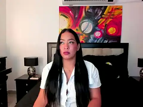 Snapshot of brunetenikole02 chatting on 29, 1, 2025 brunetenikole02 online show from 29, 1, 2025