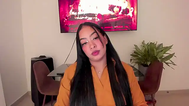 Snapshot of brunetenikole02 chatting on 15, 3, 2025 brunetenikole02 online show from 15, 3, 2025