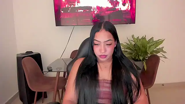 Snapshot of brunetenikole02 chatting on 20, 3, 2025 brunetenikole02 online show from 20, 3, 2025