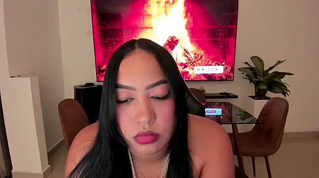 Snapshot of brunetenikole02 chatting on 18, 2, 2026 brunetenikole02 online show from 18, 2, 2026