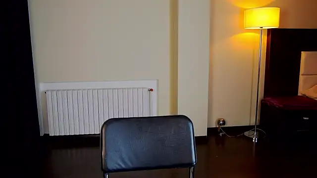 Snapshot of Friend12321 chatting on 13, 2, 2025 Friend12321 online show from 13, 2, 2025