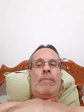 Snapshot of luiz303030 chatting on 1, 11, 2025 luiz303030 online show from 1, 11, 2025